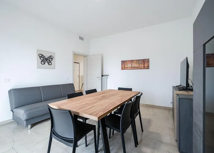 Izz1 - Motor&food Valley * Formigine